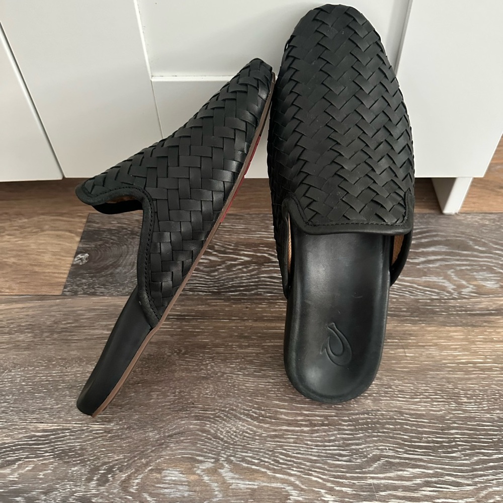 Women’s Leather OluKai Woven Mules